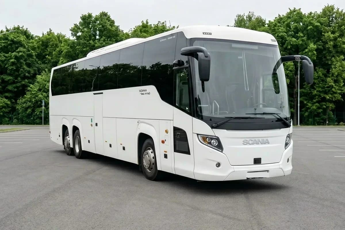 Аренда Scania Touring HD 13.7 с водителем — автобус на 53 мест
