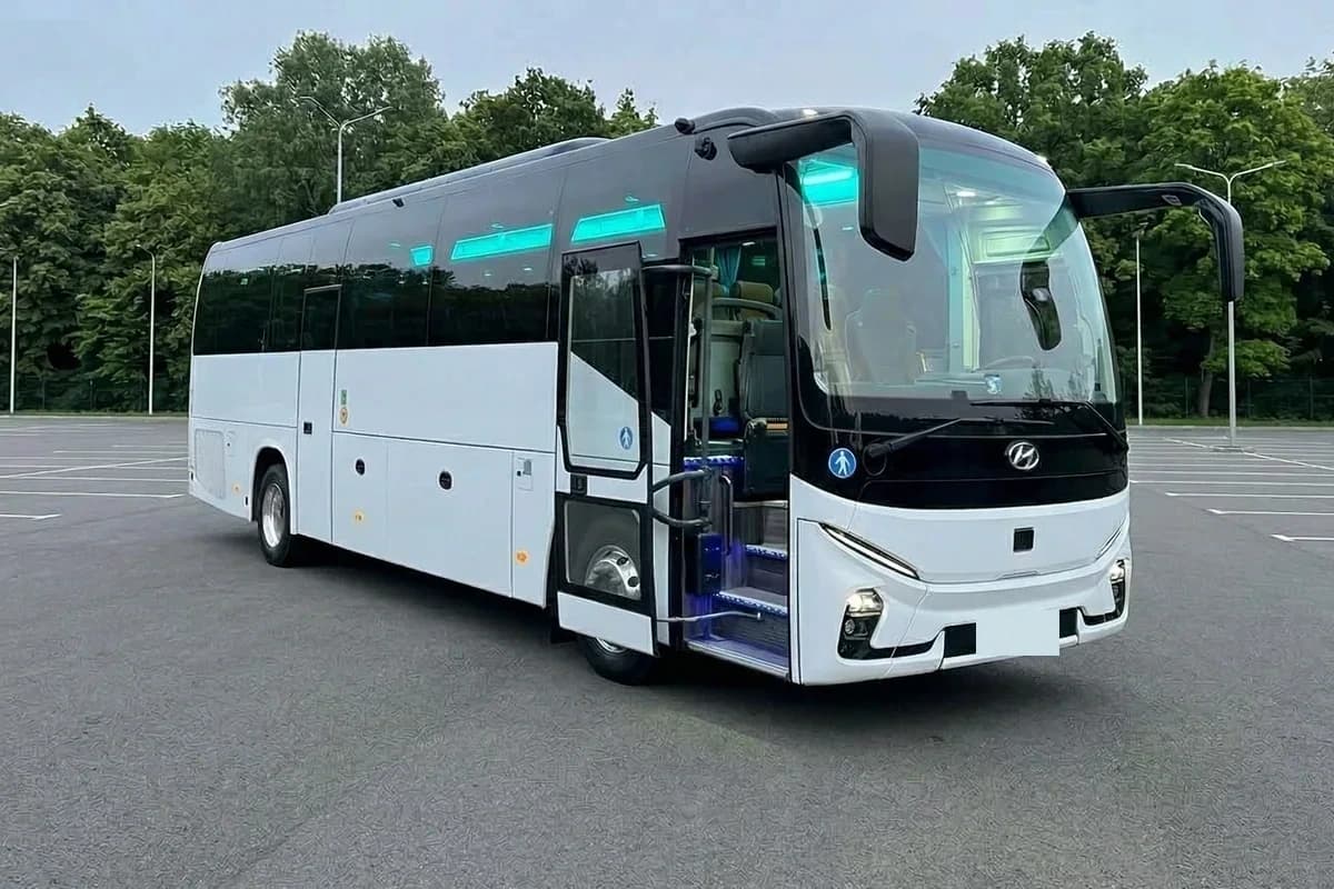 Аренда Higer KLQ 6932 с водителем — автобус средний (40–45 мест) на 41 мест