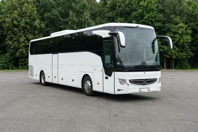Mercedes Tourismo