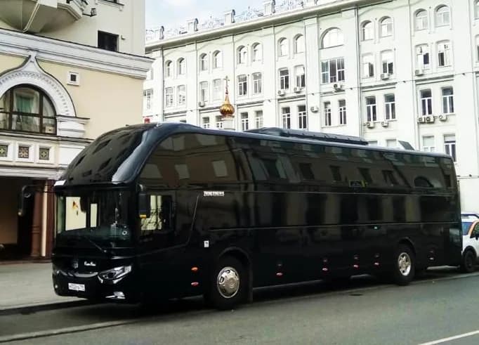 Аренда Zhong Tong с водителем — автобус большой (45–55 мест) на 49 мест