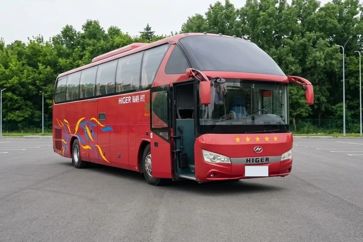 Higer KLQ 6122